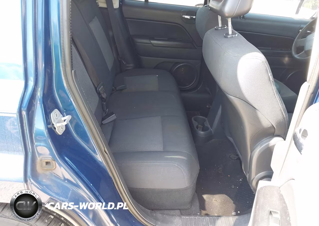 2009 Jeep Patriot Sport VIN:1J4FT28B39D134651 - 8
