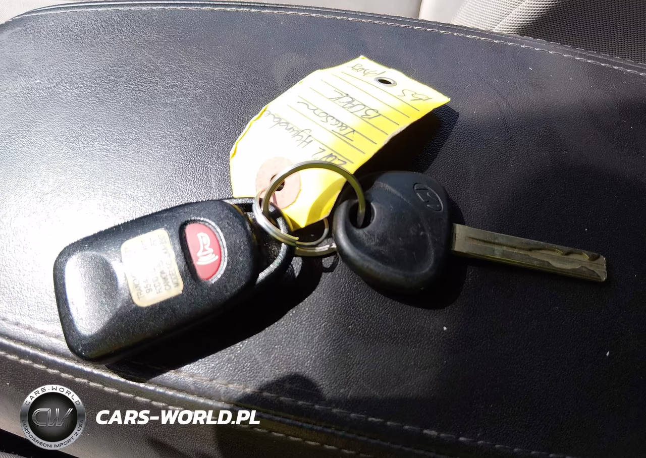 2012 Hyundai Tucson Gl VIN:KM8JT3AB2CU404231 - 11