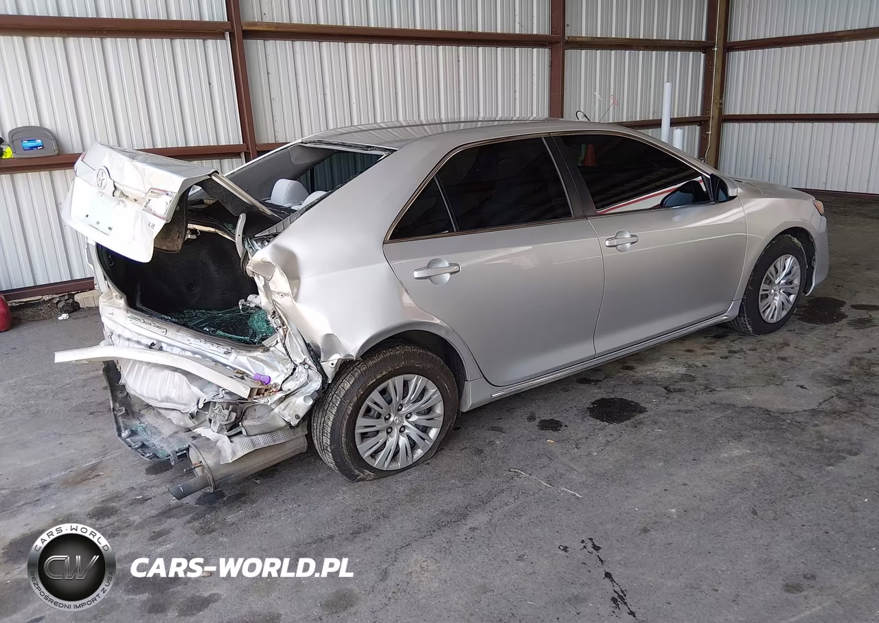 2013 Toyota Camry Le VIN:4T1BF1FK0DU249074 - 4