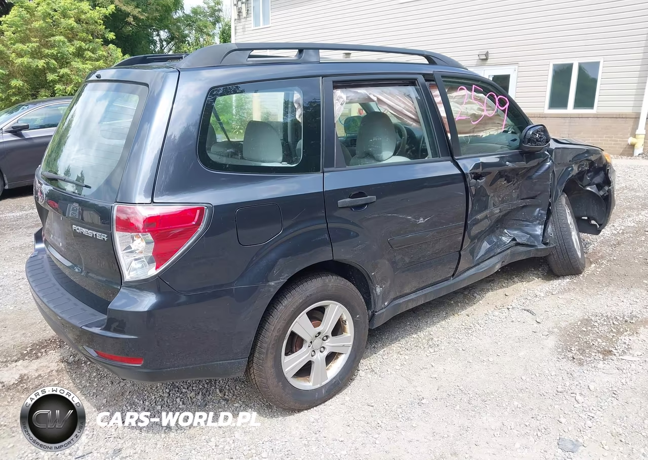 2012 Subaru Forester 2.5X VIN:JF2SHBBC3CH460782 - 4