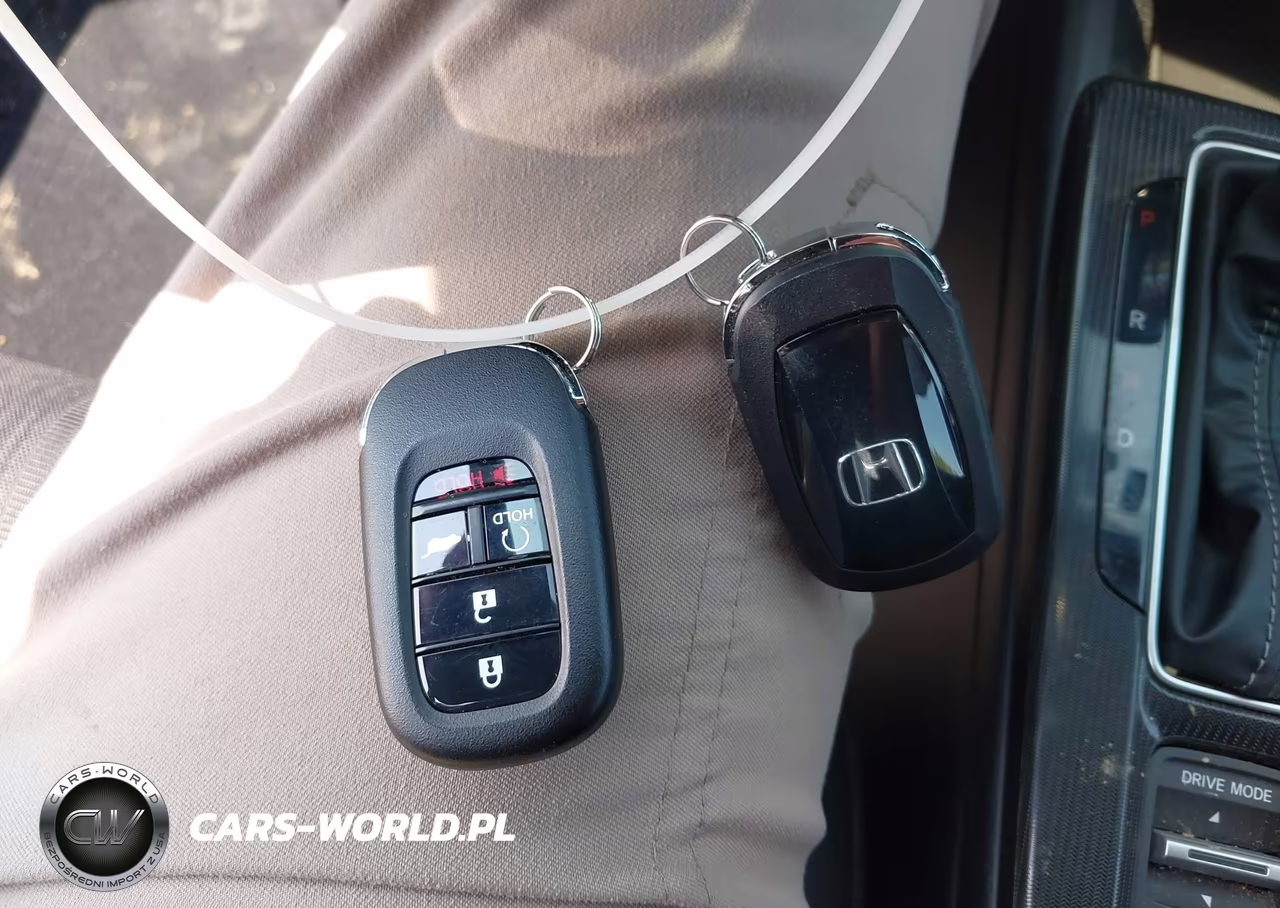 2026 Honda Civic Hybrid Sport VIN:JHMFL4H84TX001973 - 11