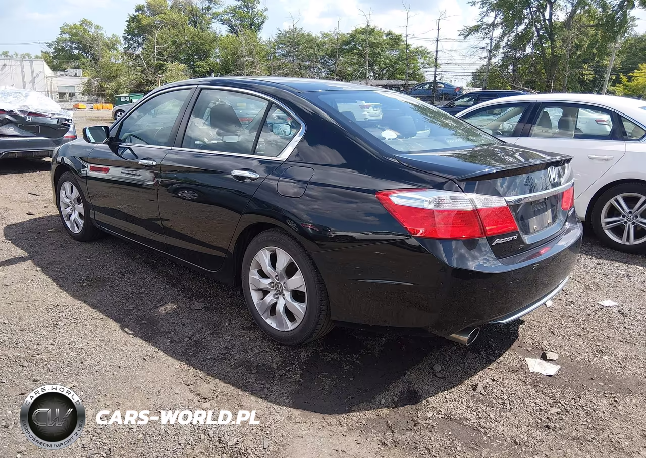 2014 Honda Accord Sport VIN:1HGCR2F53EA126308 - 3