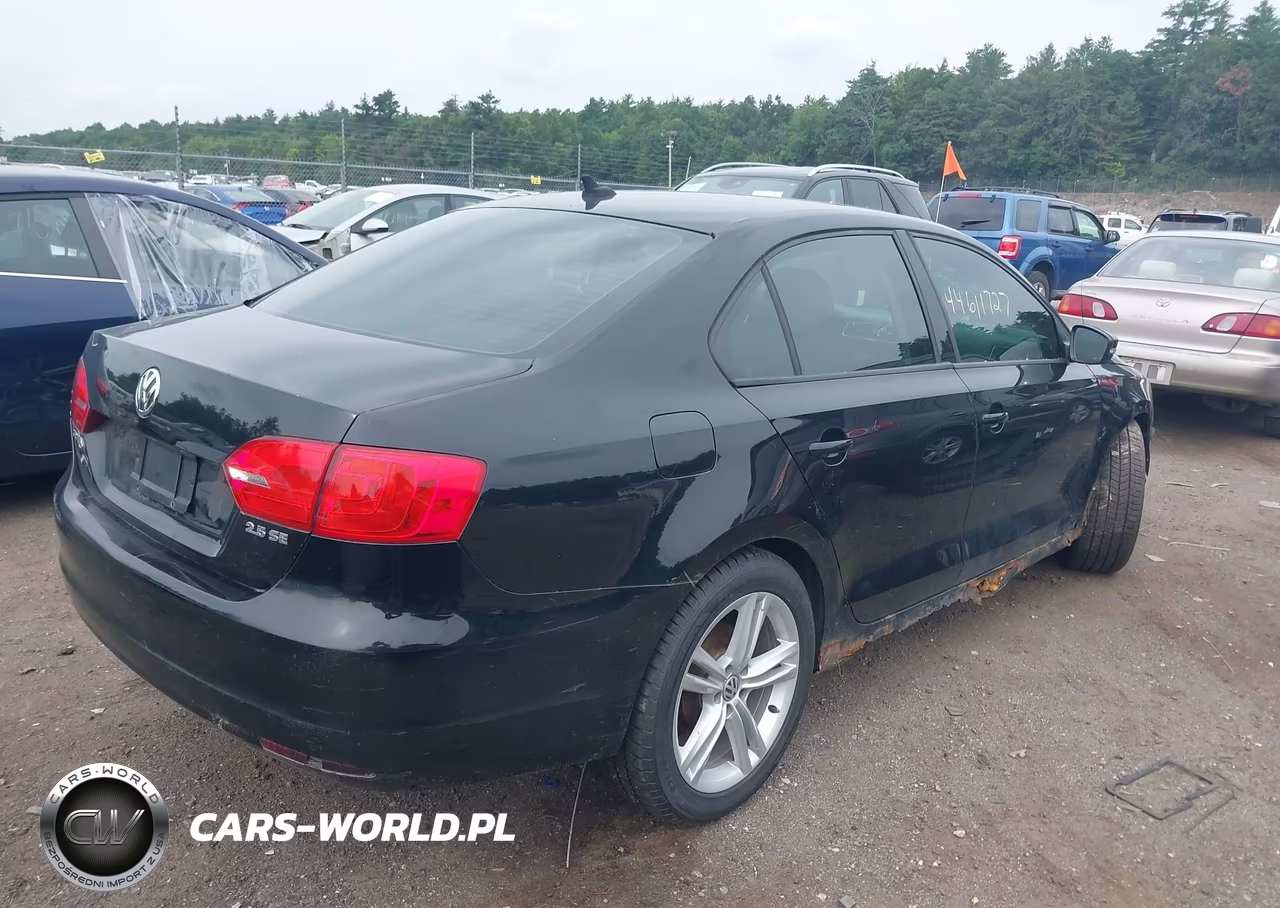 2011 Volkswagen Jetta 2.5L Se VIN:3VWDZ7AJ0BM337370 - 4