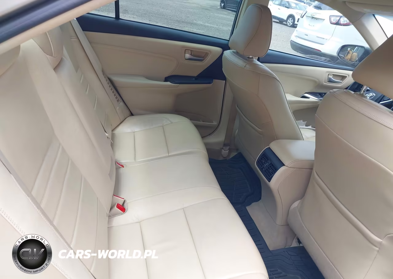 2015 Toyota Camry Hybrid Xle VIN:4T1BD1FK3FU173455 - 8