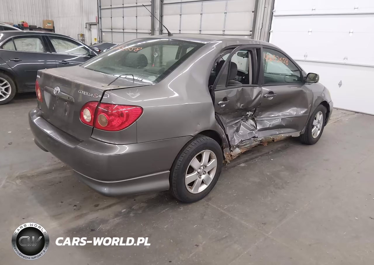 2008 Toyota Corolla S VIN:1NXBR32EX8Z961682 - 4