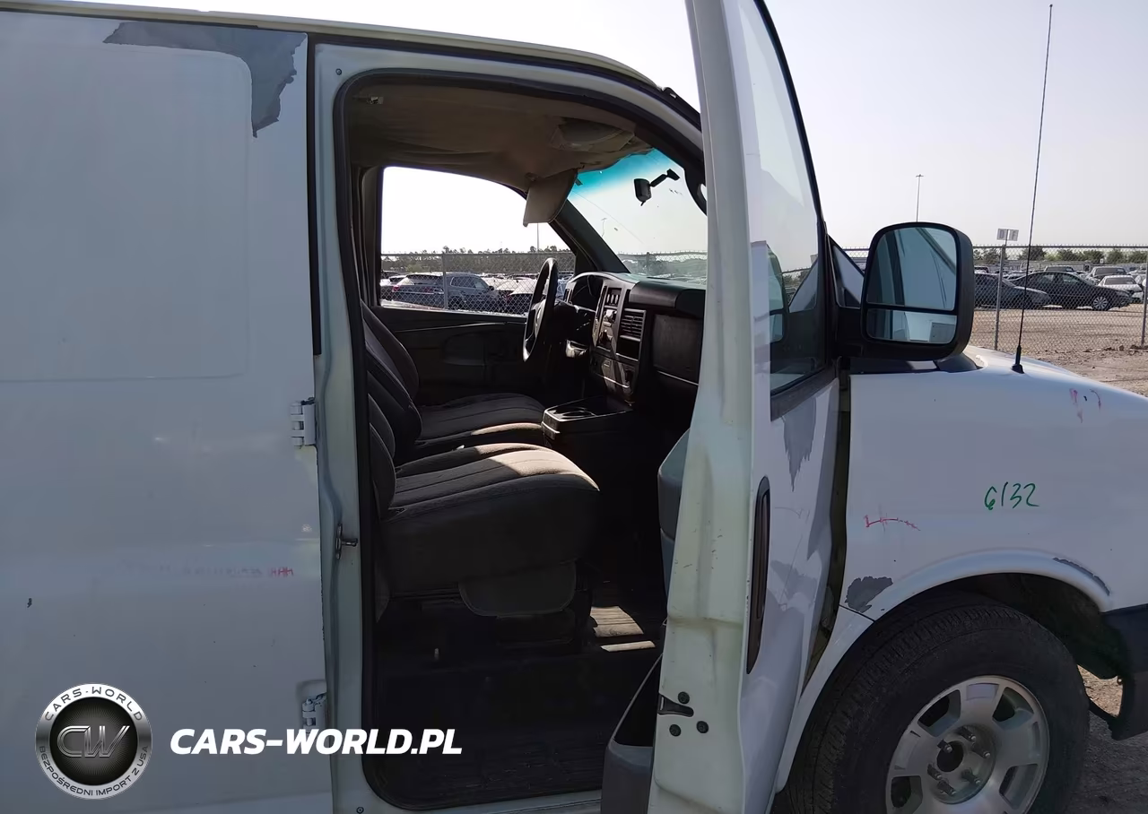 2011 Chevrolet Express 1500 Work Van VIN:1GCSGAFX2B1177497 - 5