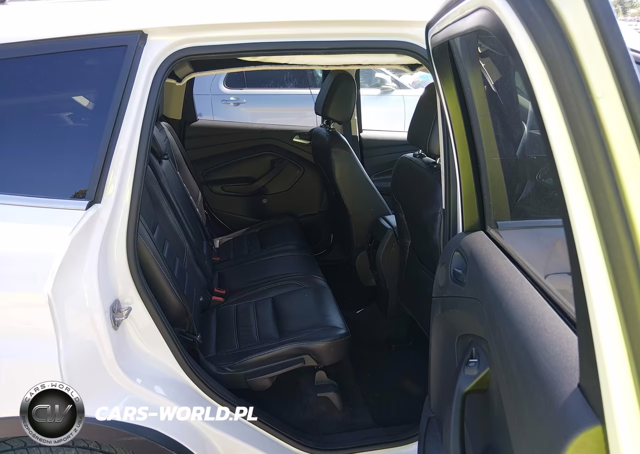 2017 Ford Escape Titanium VIN:1FMCU0J98HUB40649 - 8