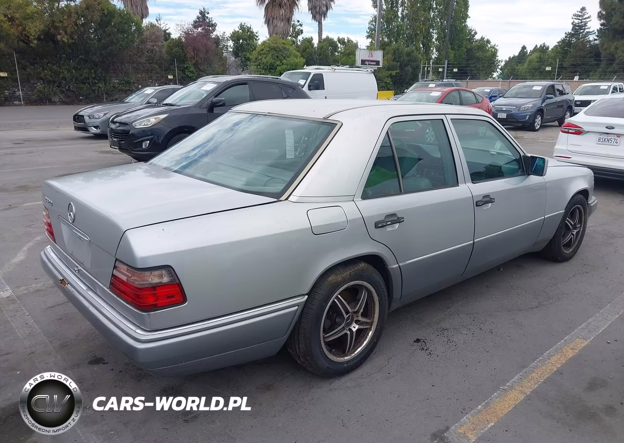 1994 Mercedes-Benz E 320 VIN:WDBEA32E2RC116808 - 4