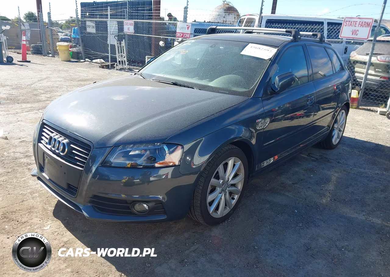 2013 Audi A3 2.0T Premium VIN:WAUMFAFM9DA026304 - 2