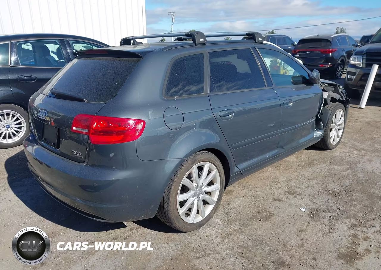 2013 Audi A3 2.0T Premium VIN:WAUMFAFM9DA026304 - 4