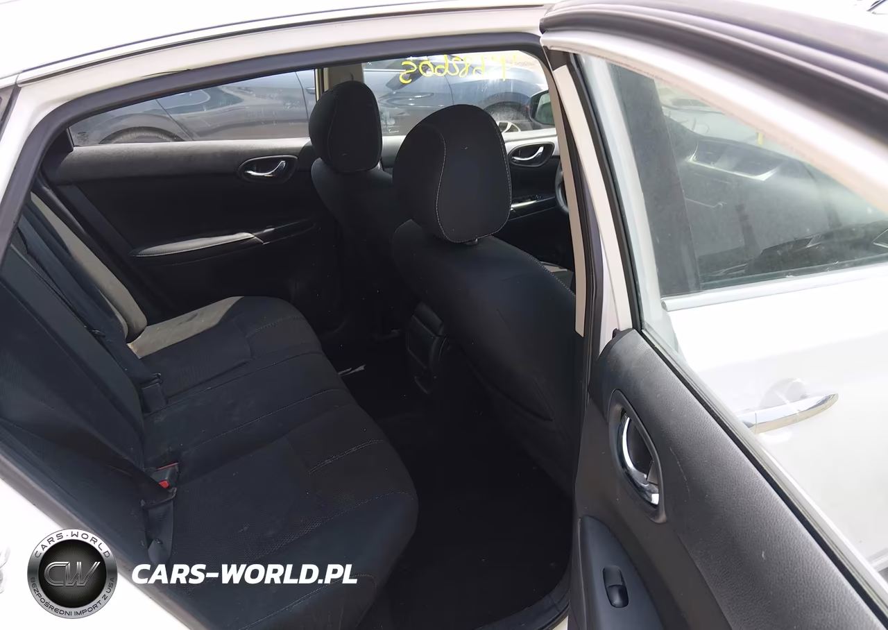 2018 Nissan Sentra S VIN:3N1AB7AP5JY318158 - 8