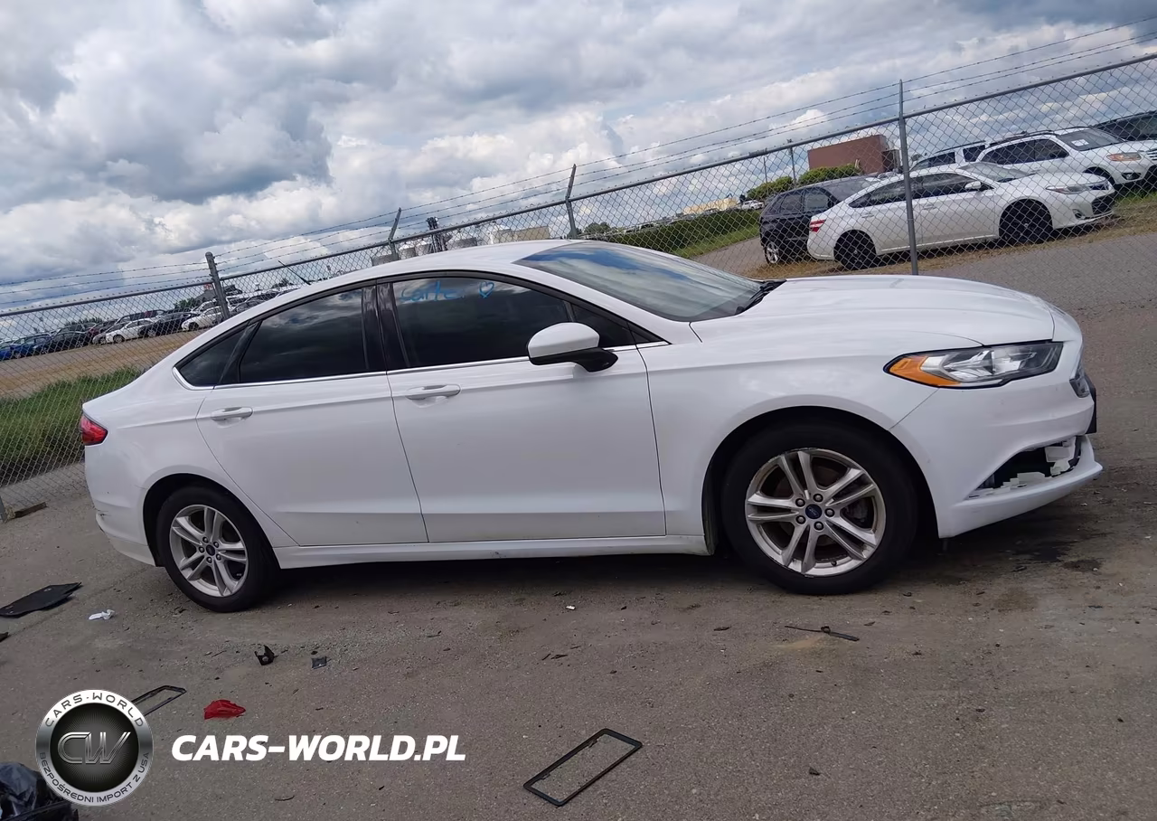 2018 Ford Fusion Se VIN:3FA6P0H75JR258058 - 13