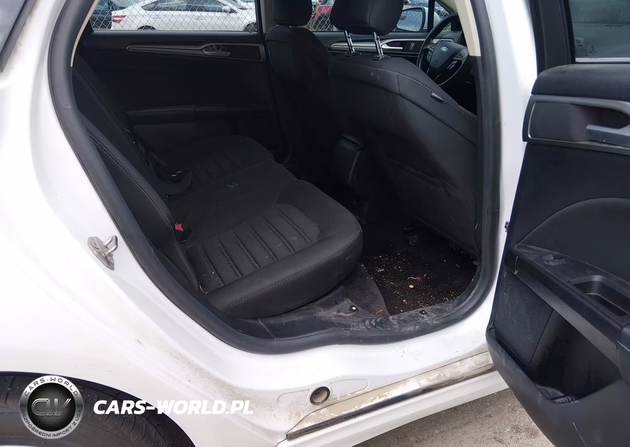 2018 Ford Fusion Se VIN:3FA6P0H75JR258058 - 8