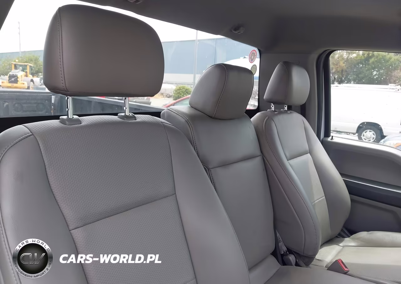 2019 Ford F-150 Xl VIN:1FTMF1CB4KKE50731 - 8