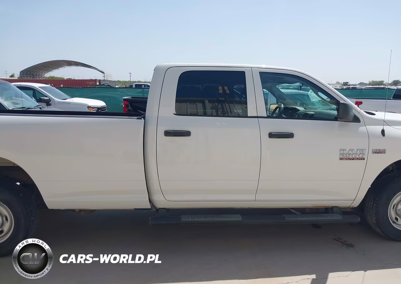 2018 Ram 2500 Tradesman 4X2 8' Box VIN:3C6TR4HT4JG356013 - 14
