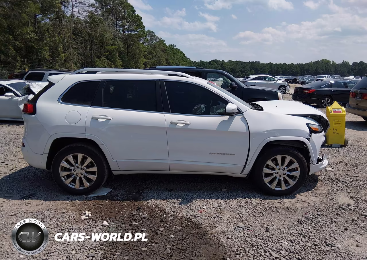 2018 Jeep Cherokee Overland 4X4 VIN:1C4PJMJX7JD614410 - 13