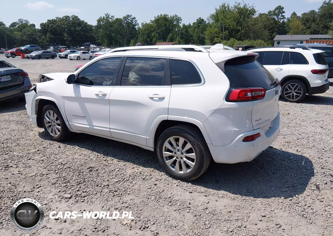2018 Jeep Cherokee Overland 4X4 VIN:1C4PJMJX7JD614410 - 3