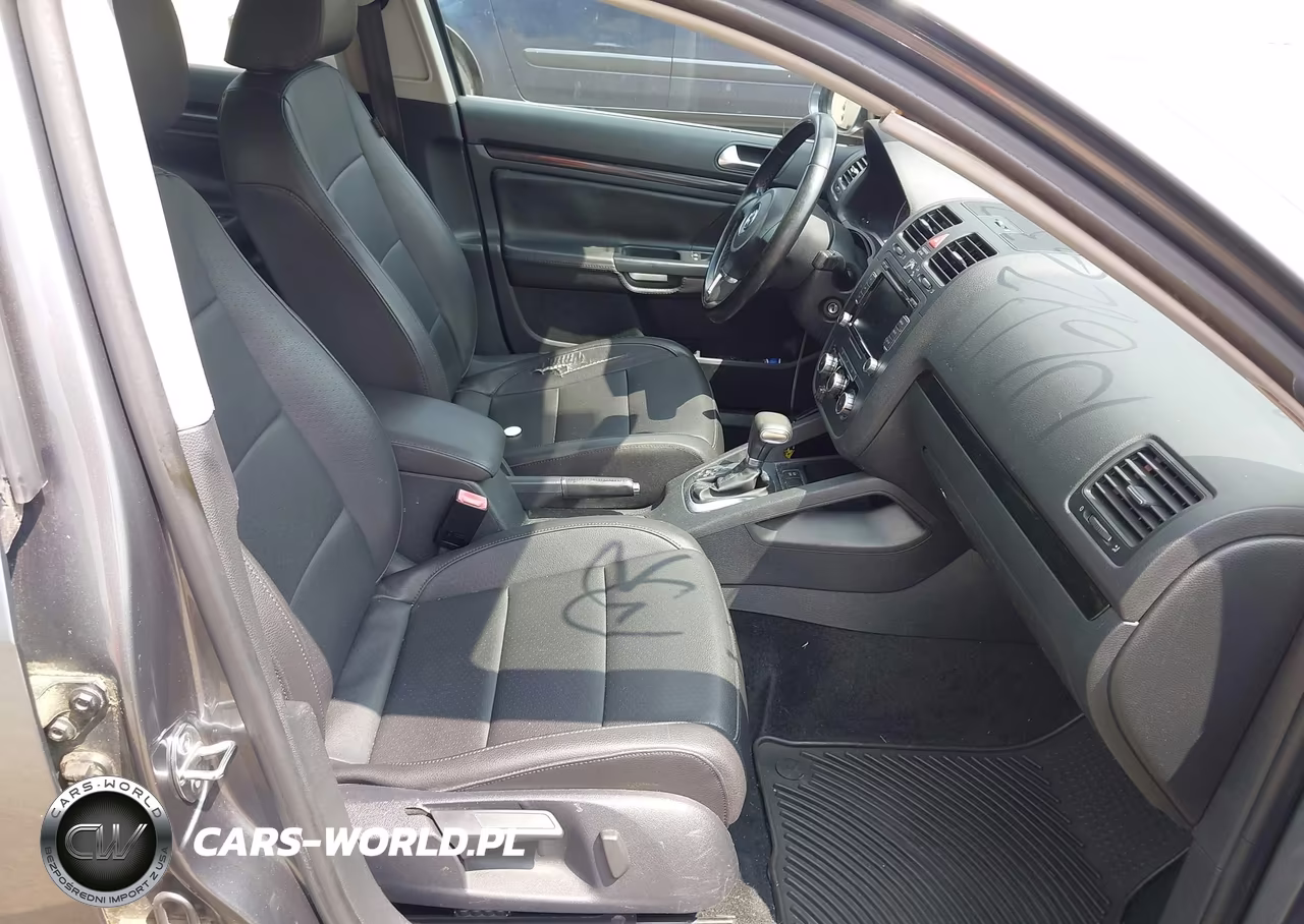 2010 Volkswagen Jetta Se VIN:3VWRX7AJ4AM031671 - 5