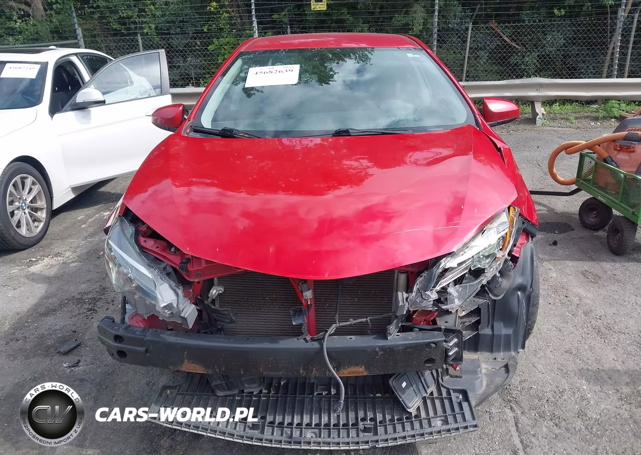 2019 Toyota Corolla Le VIN:2T1BURHEXKC147128 - 13