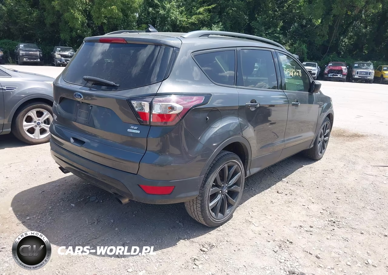 2018 Ford Escape Se VIN:1FMCU0GD9JUA97344 - 4