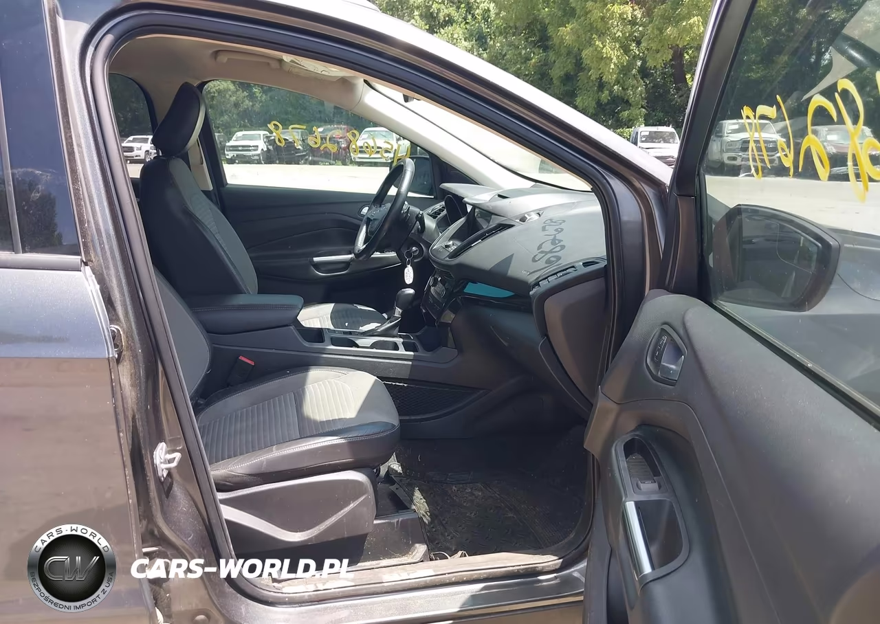 2018 Ford Escape Se VIN:1FMCU0GD9JUA97344 - 5