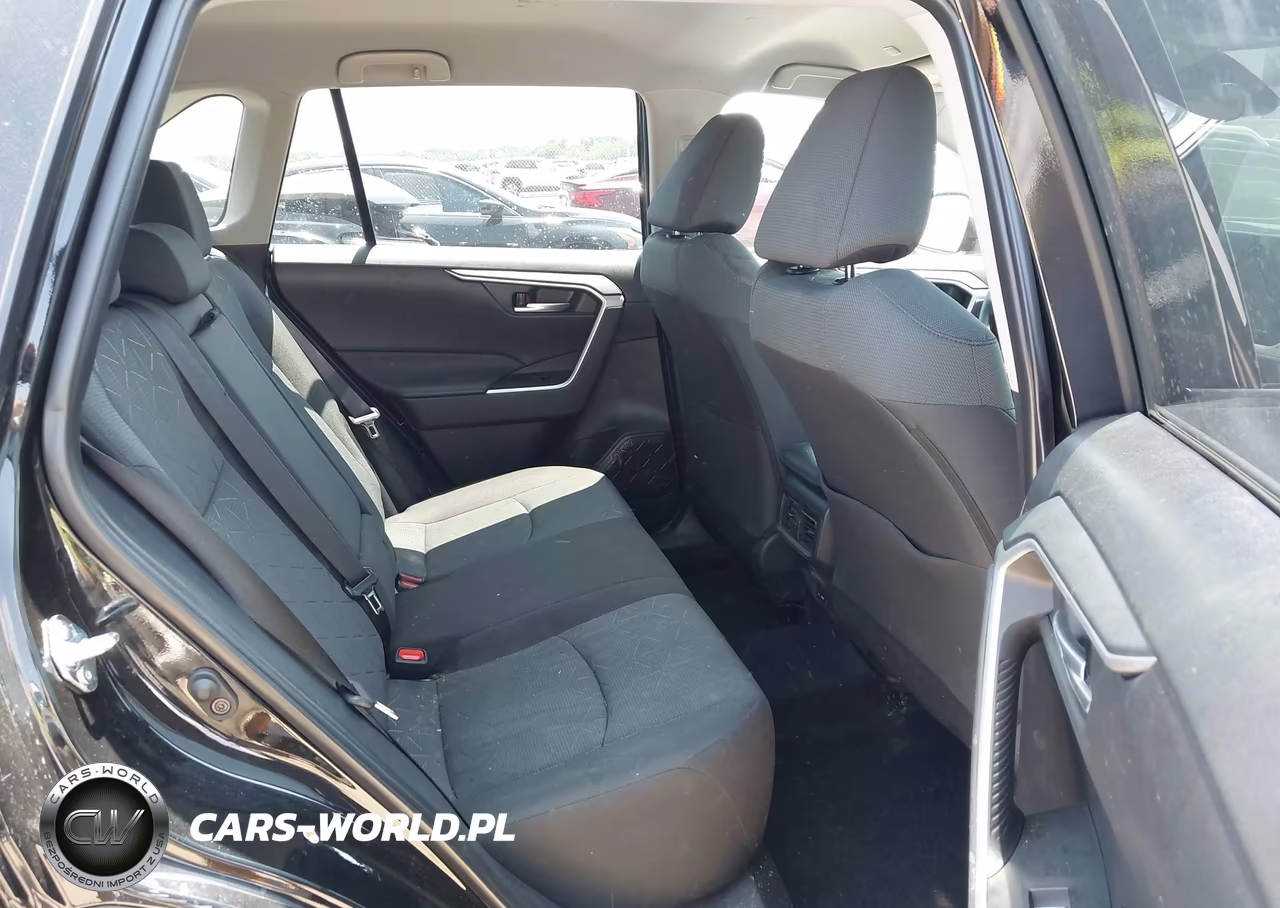 2025 Toyota Rav4 Xle VIN:2T3W1RFV4SC359222 - 8