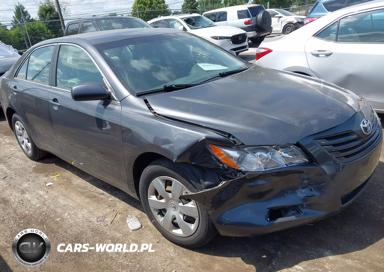2007 Toyota Camry Le – zdjęcie 1 z 18