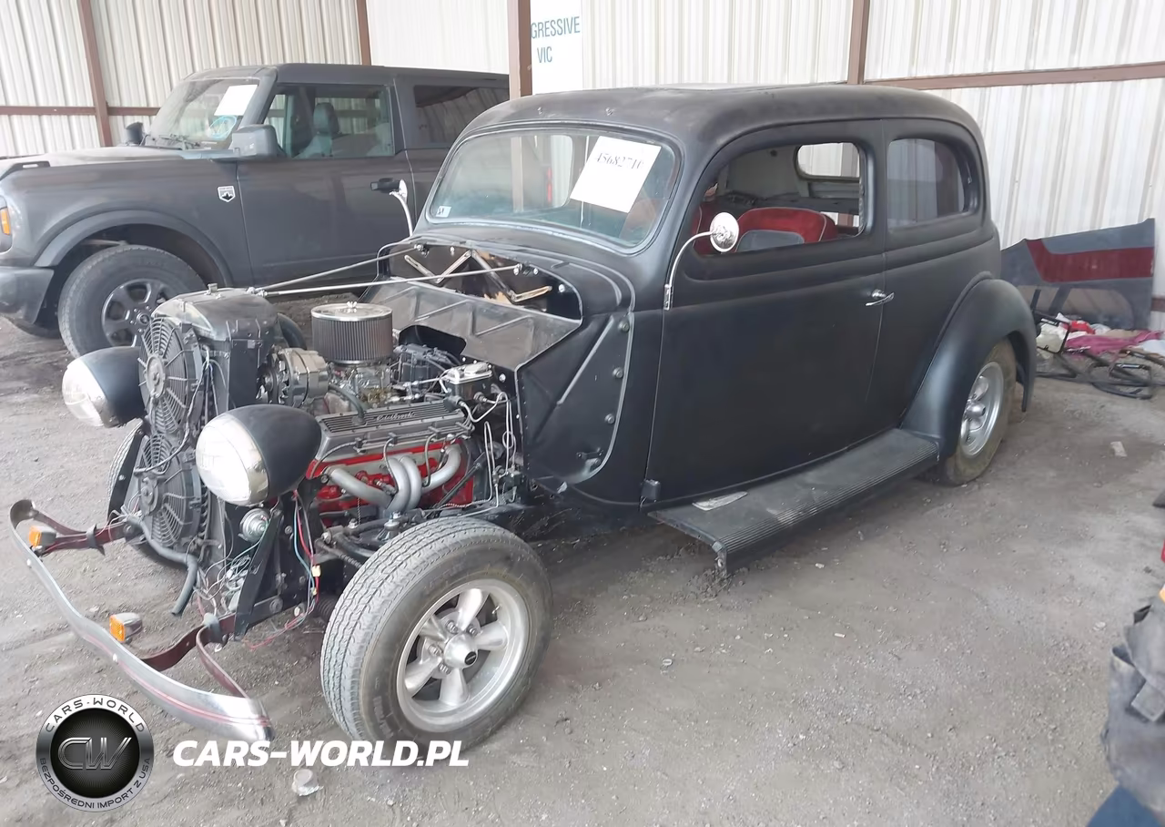 1936 Ford Sedan VIN:182990110 - 2
