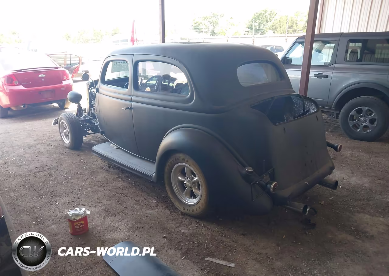 1936 Ford Sedan VIN:182990110 - 3