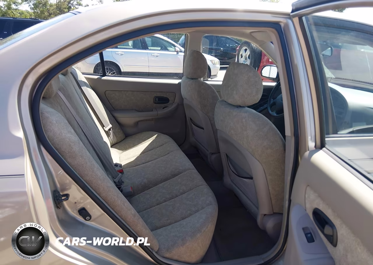 2002 Hyundai Elantra Gls VIN:KMHDN45D22U334088 - 8