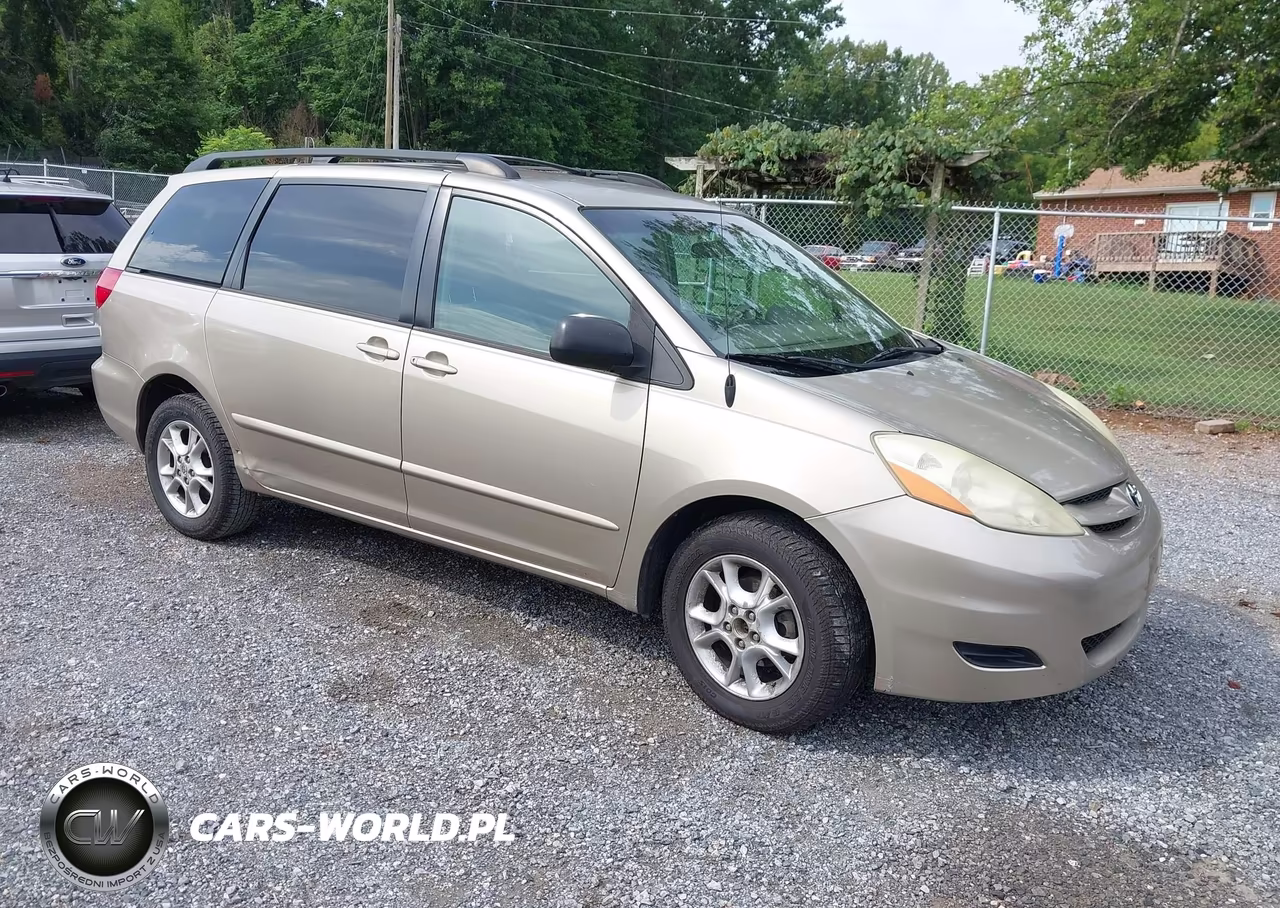 2006 Toyota Sienna Le