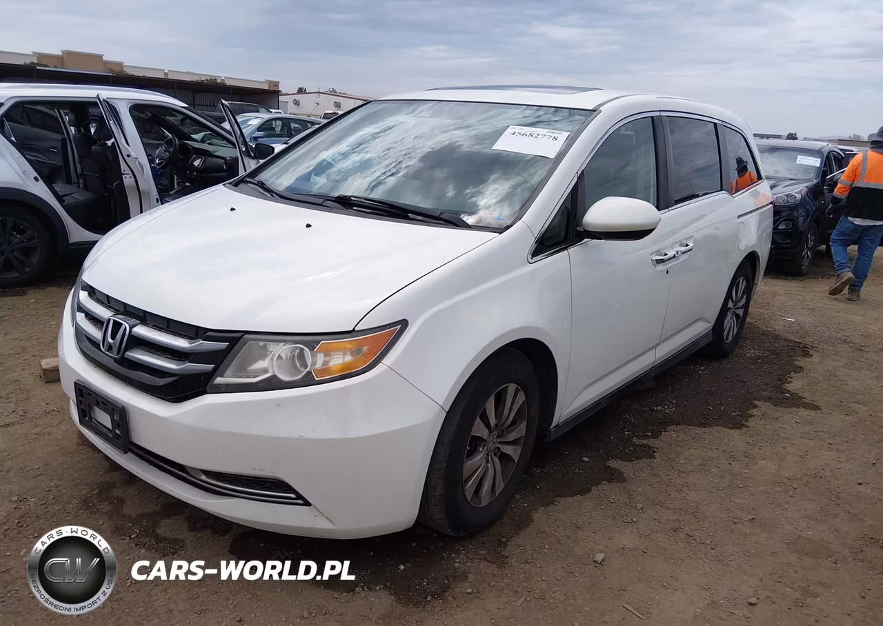 2015 Honda Odyssey Ex-L VIN:5FNRL5H60FB096095 - 2
