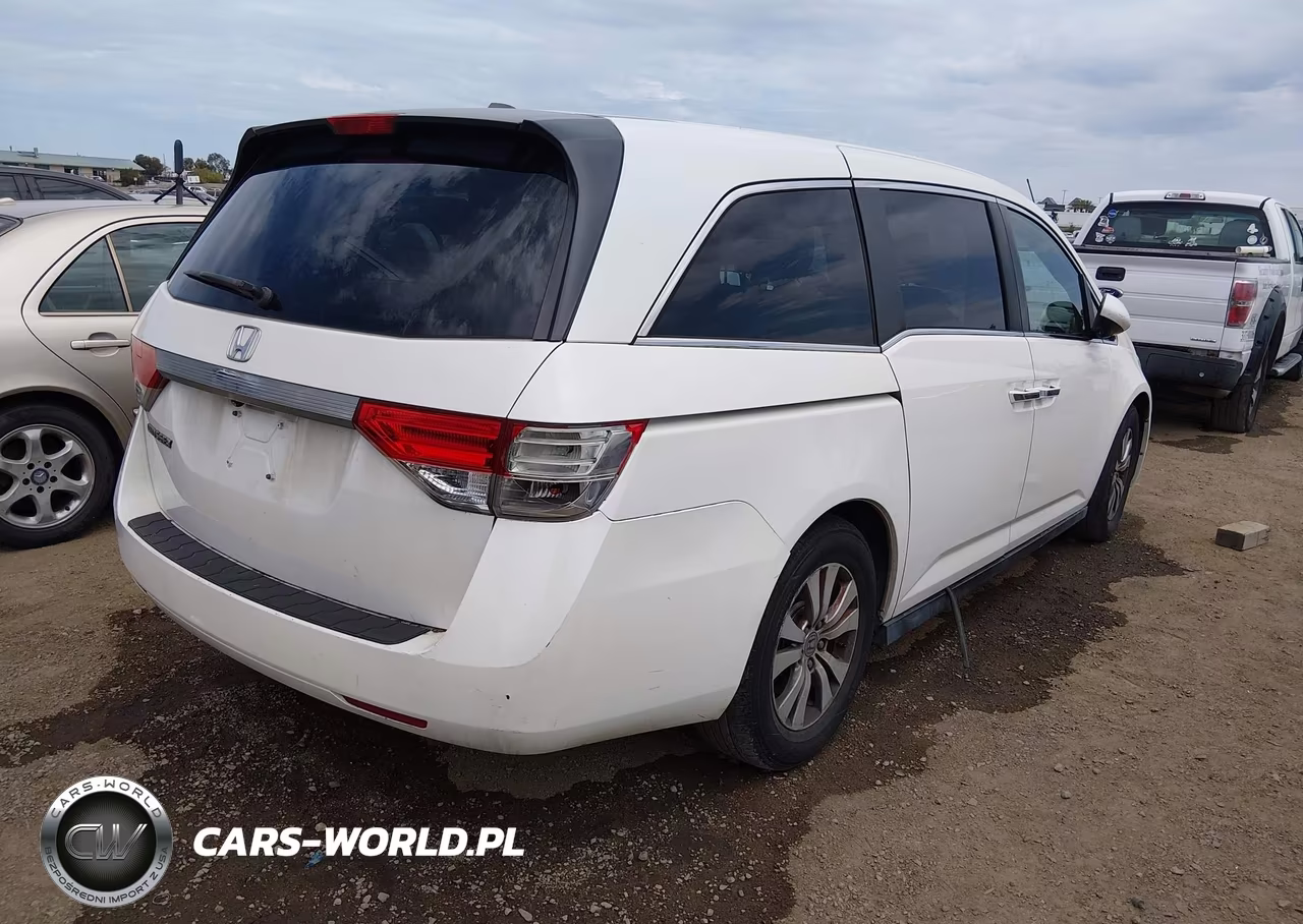 2015 Honda Odyssey Ex-L VIN:5FNRL5H60FB096095 - 4