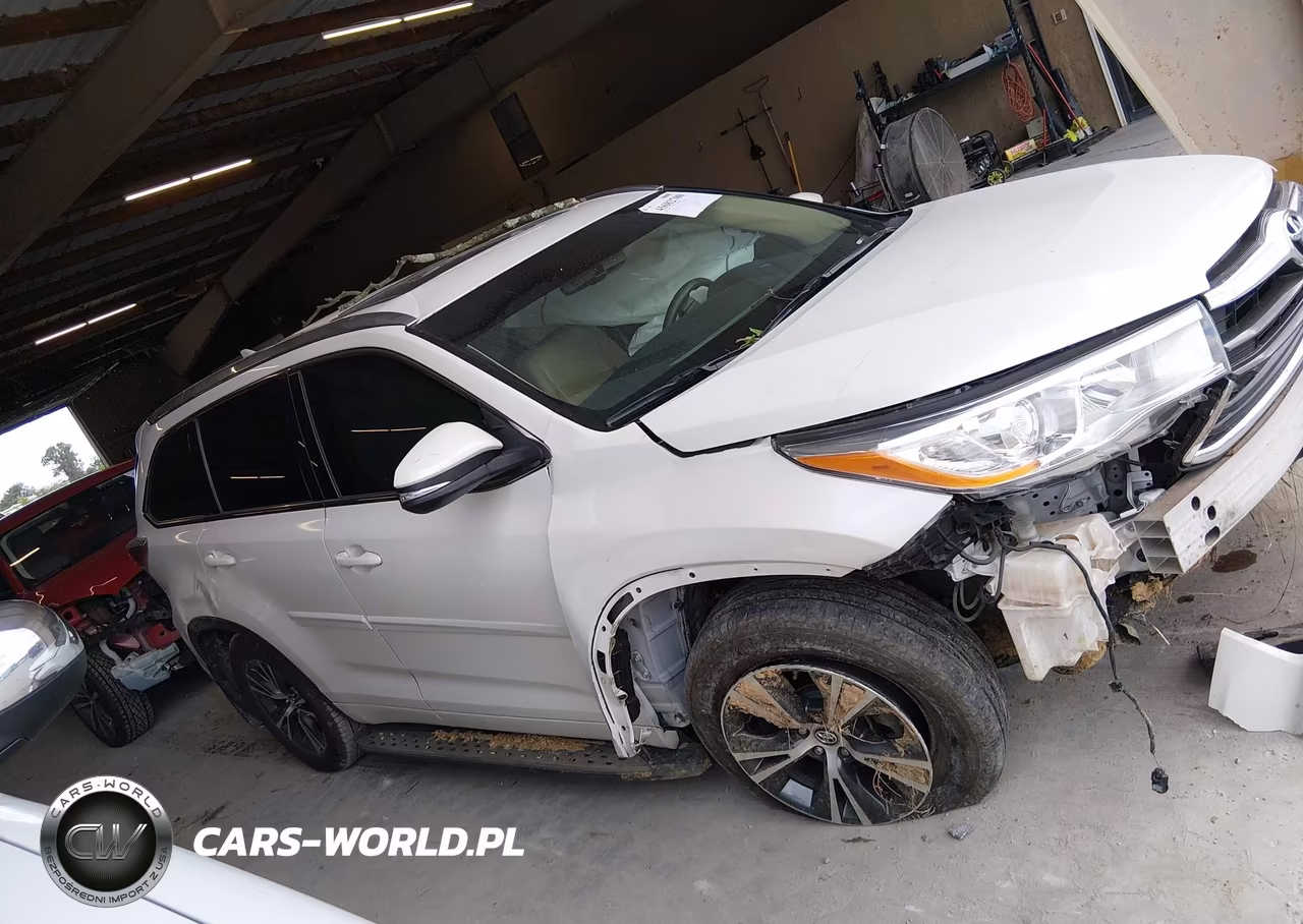 2016 Toyota Highlander Xle V6 VIN:5TDKKRFH9GS168456 - 13