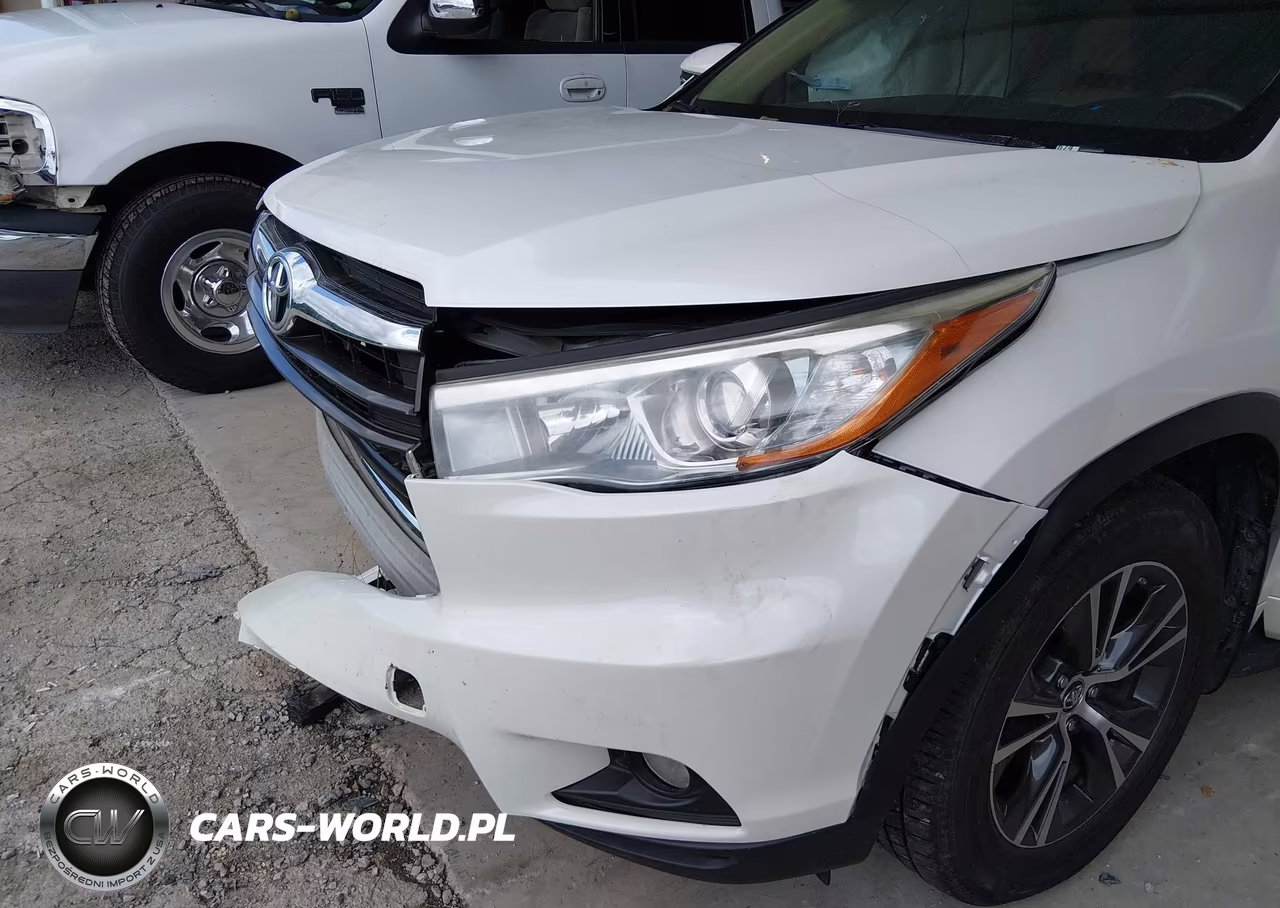 2016 Toyota Highlander Xle V6 VIN:5TDKKRFH9GS168456 - 18