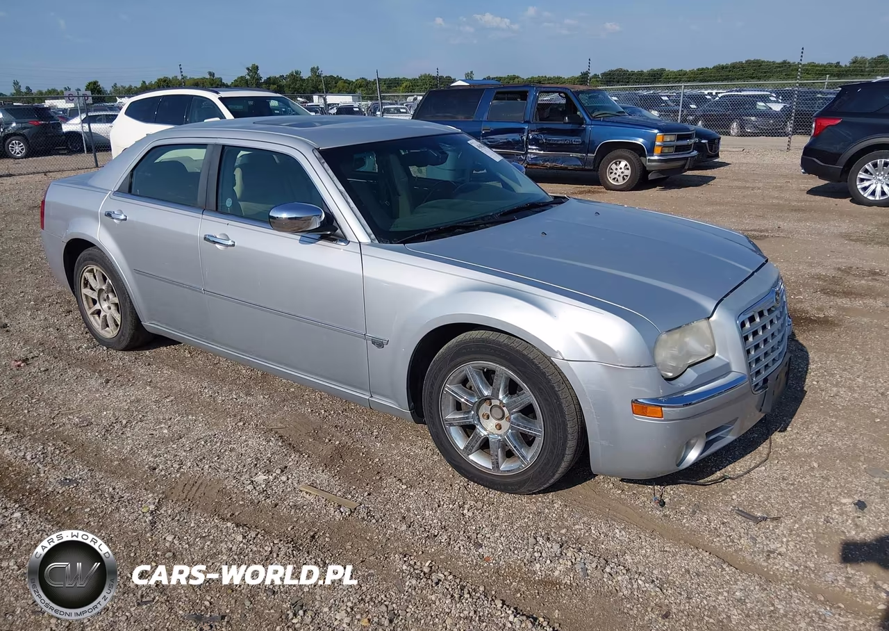 2007 Chrysler 300C VIN:2C3KA63H37H633760 - 1