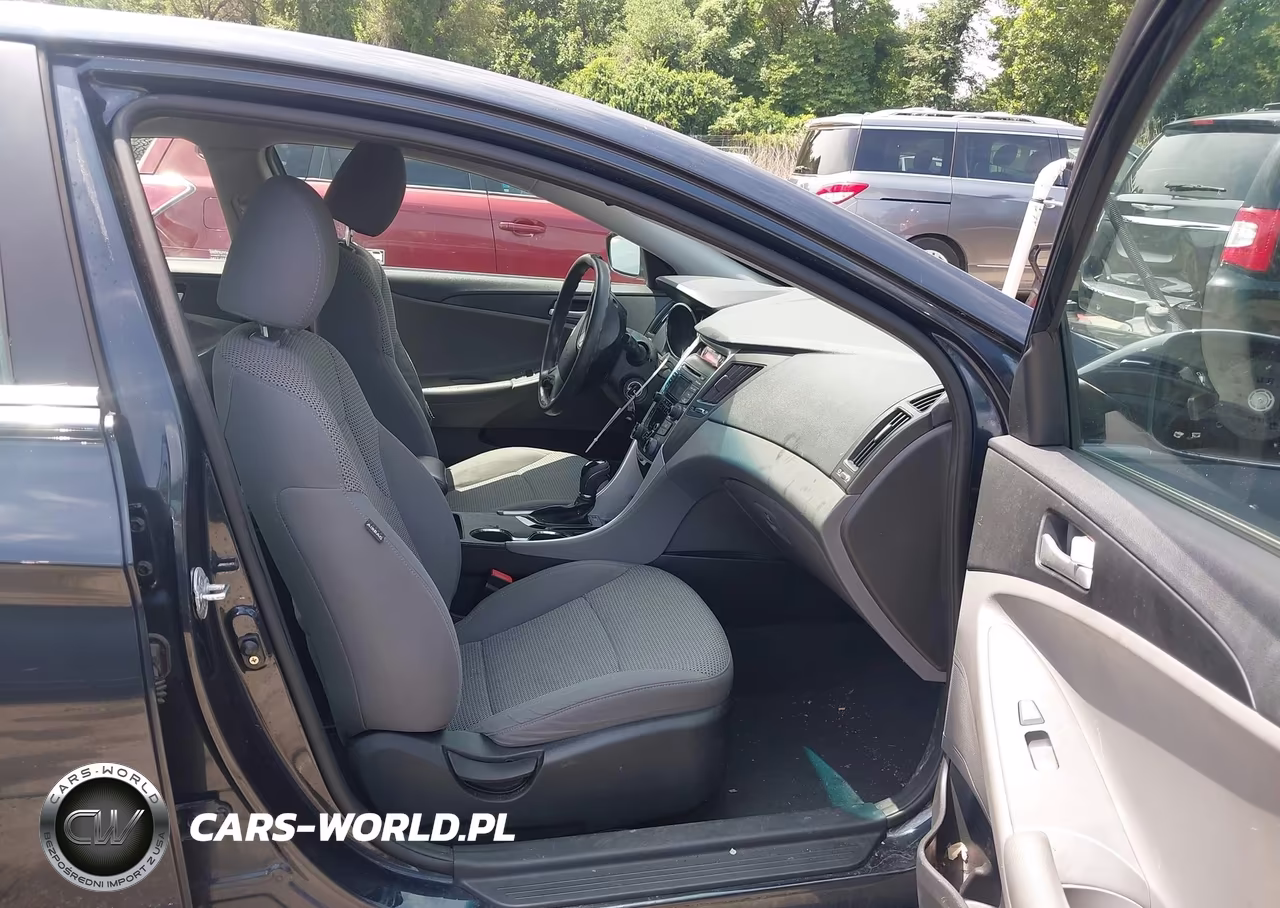 2012 Hyundai Sonata Gls VIN:5NPEB4AC2CH341018 - 5