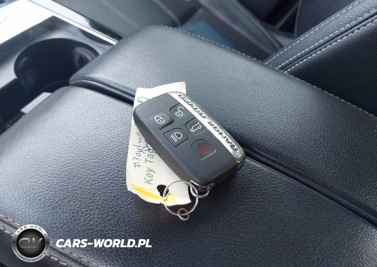 2019 Land Rover Range Rover Velar P250 R-Dynamic Se VIN:SALYL2EX2KA214800 - 11