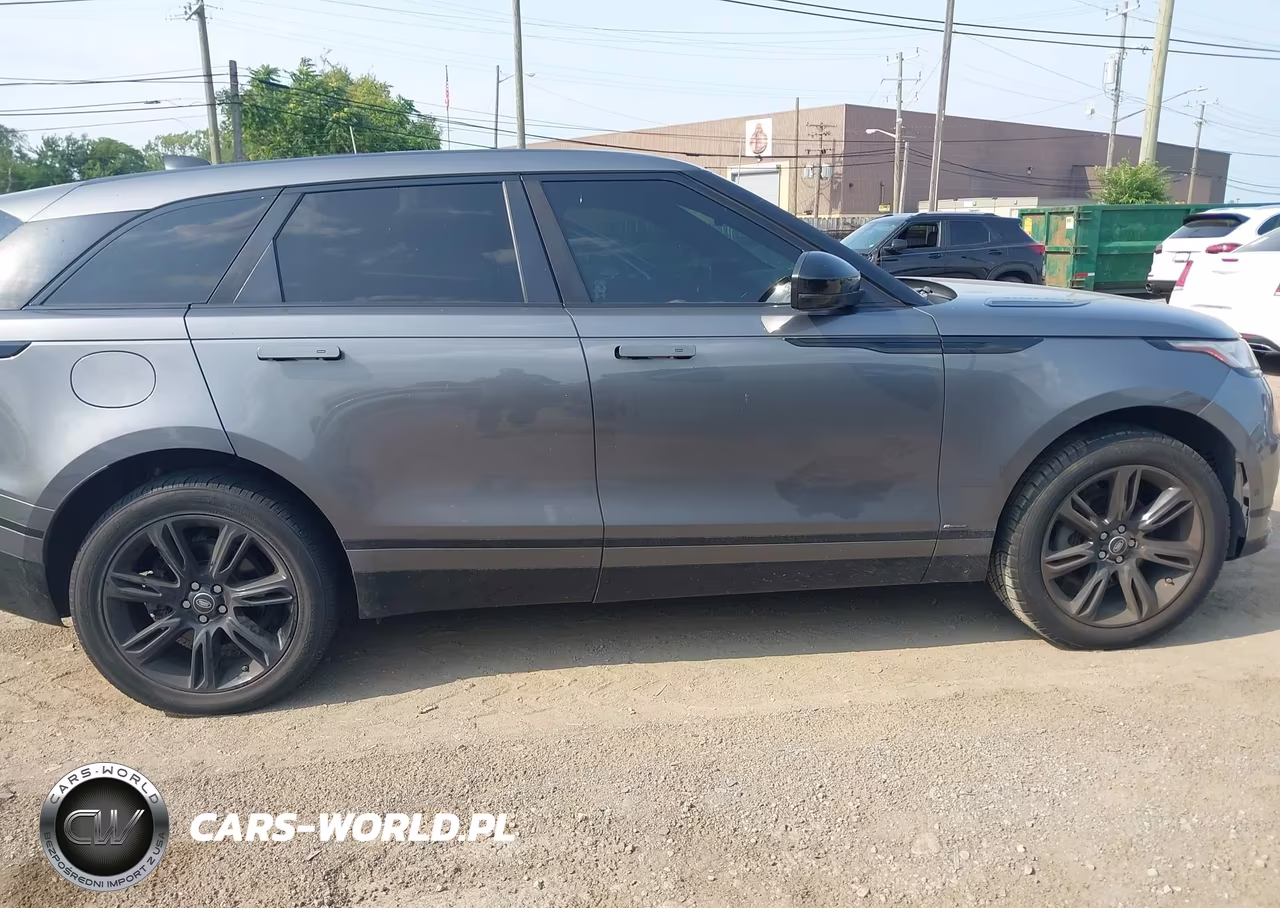 2019 Land Rover Range Rover Velar P250 R-Dynamic Se VIN:SALYL2EX2KA214800 - 13