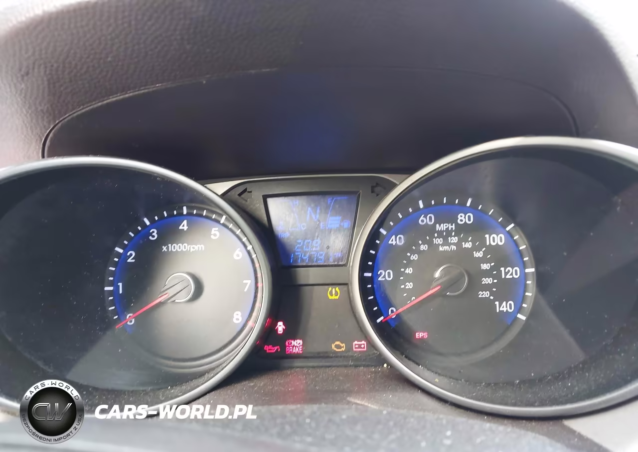 2011 Hyundai Tucson Gls VIN:KM8JU3AC7BU135261 - 7