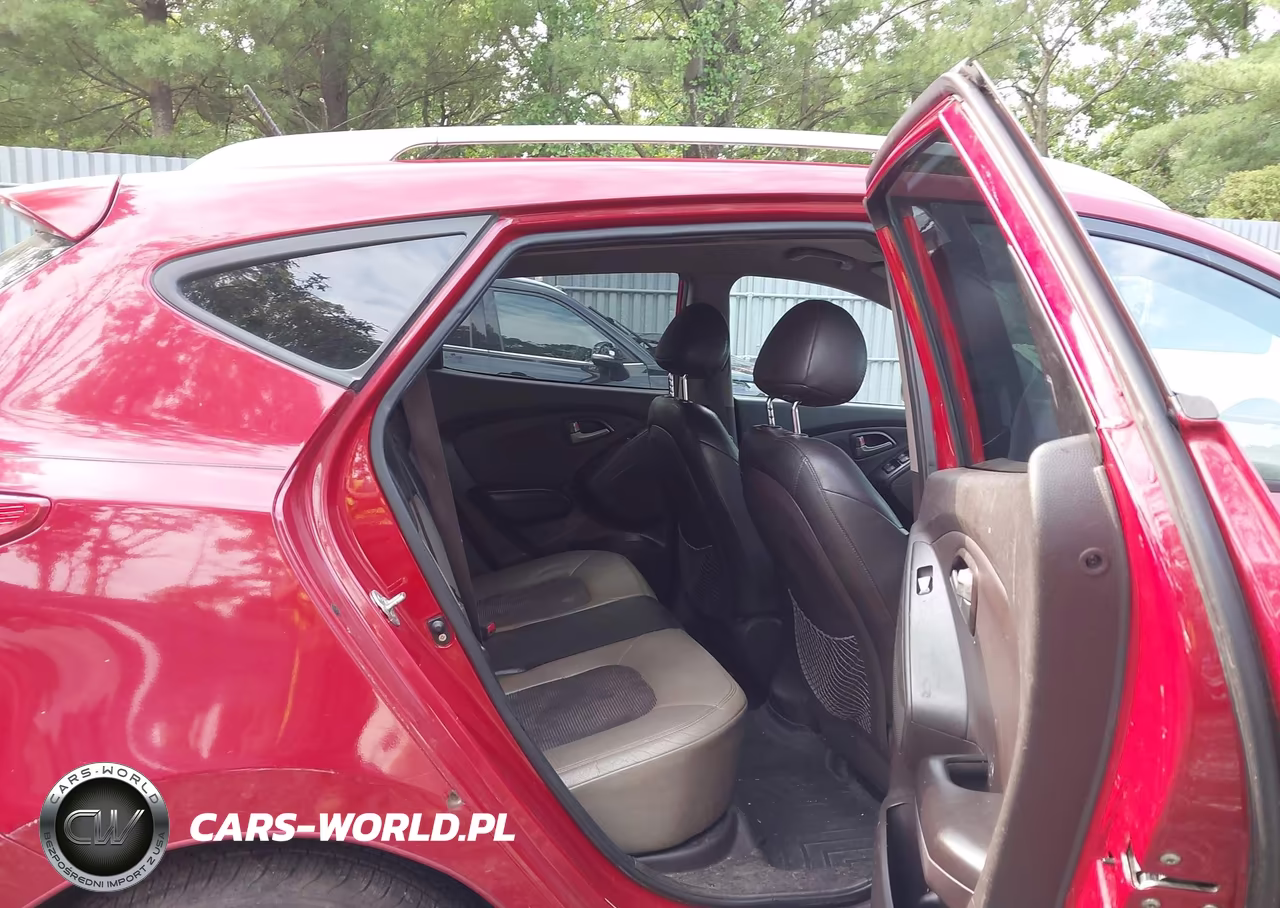 2011 Hyundai Tucson Gls VIN:KM8JU3AC7BU135261 - 8