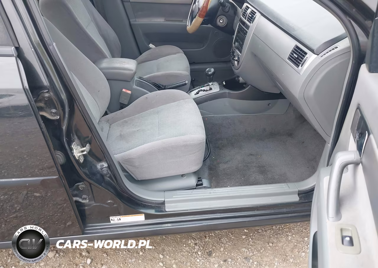 2008 Suzuki Forenza Convenience-Popular VIN:KL5JD56Z88K803625 - 5