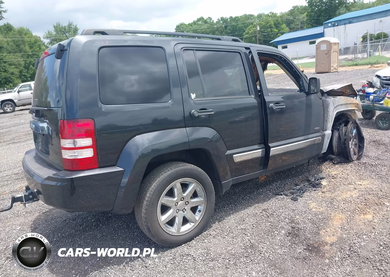 2012 Jeep Liberty Sport VIN:1C4PJMAK4CW163657 - 4