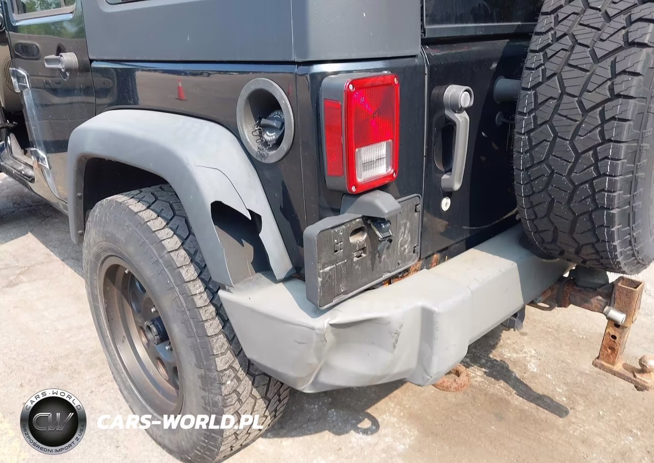 2009 Jeep Wrangler Unlimited X VIN:1J4GA39169L763865 - 6
