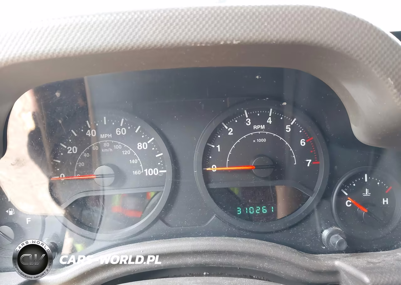 2009 Jeep Wrangler Unlimited X VIN:1J4GA39169L763865 - 7