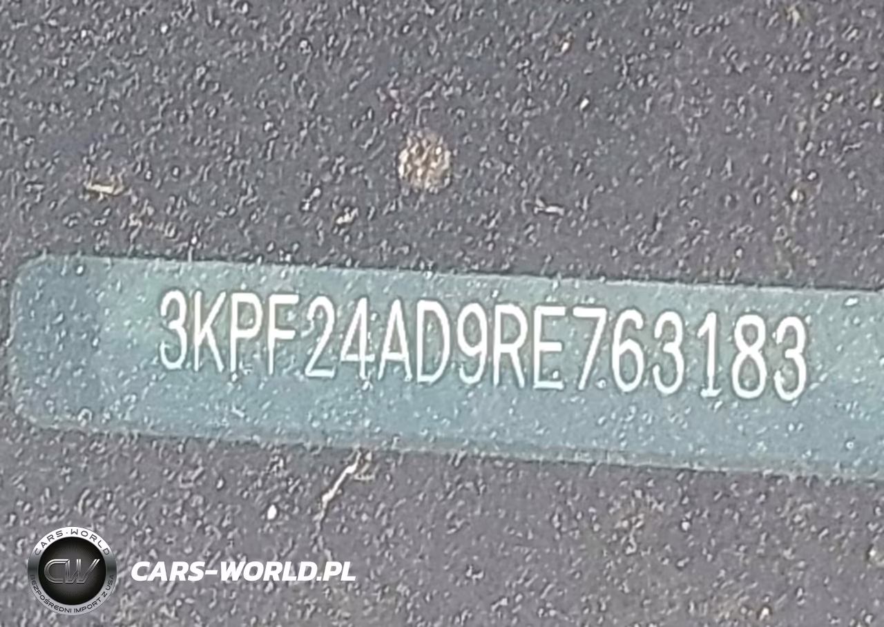2024 Kia Forte Lxs VIN:3KPF24AD9RE763183 - 17