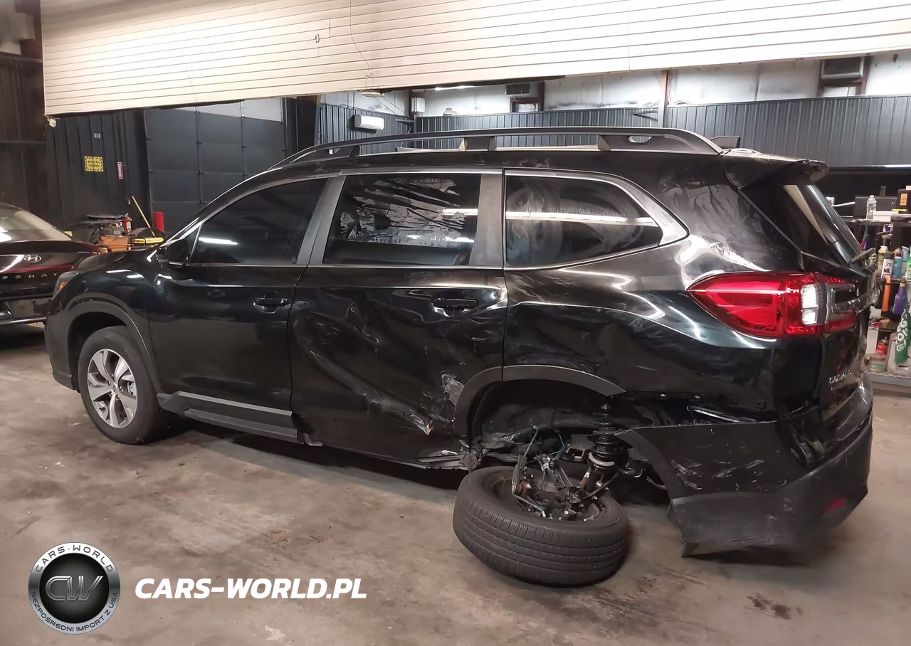 2025 Subaru Ascent Premium 8-Passenger VIN:4S4WMAAD2S3443737 - 6