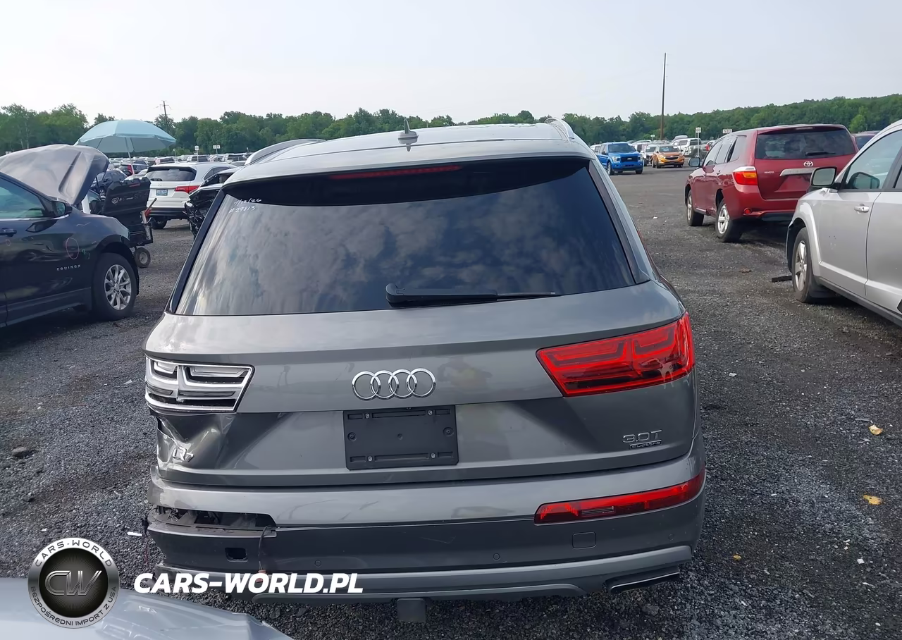 2017 Audi Q7 3.0T Premium VIN:WA1VAAF75HD003018 - 16