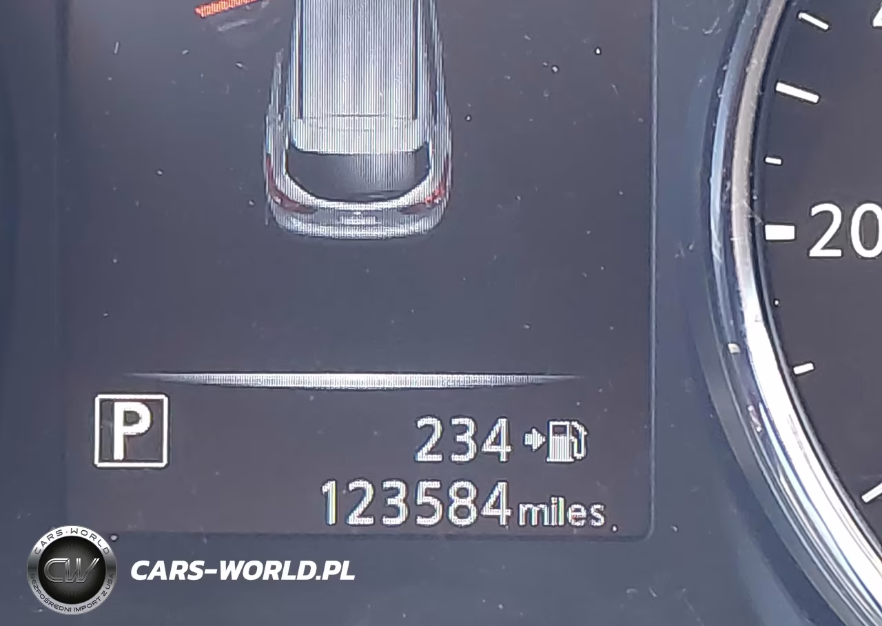 2018 Nissan Rogue Sport S VIN:JN1BJ1CP3JW183741 - 16