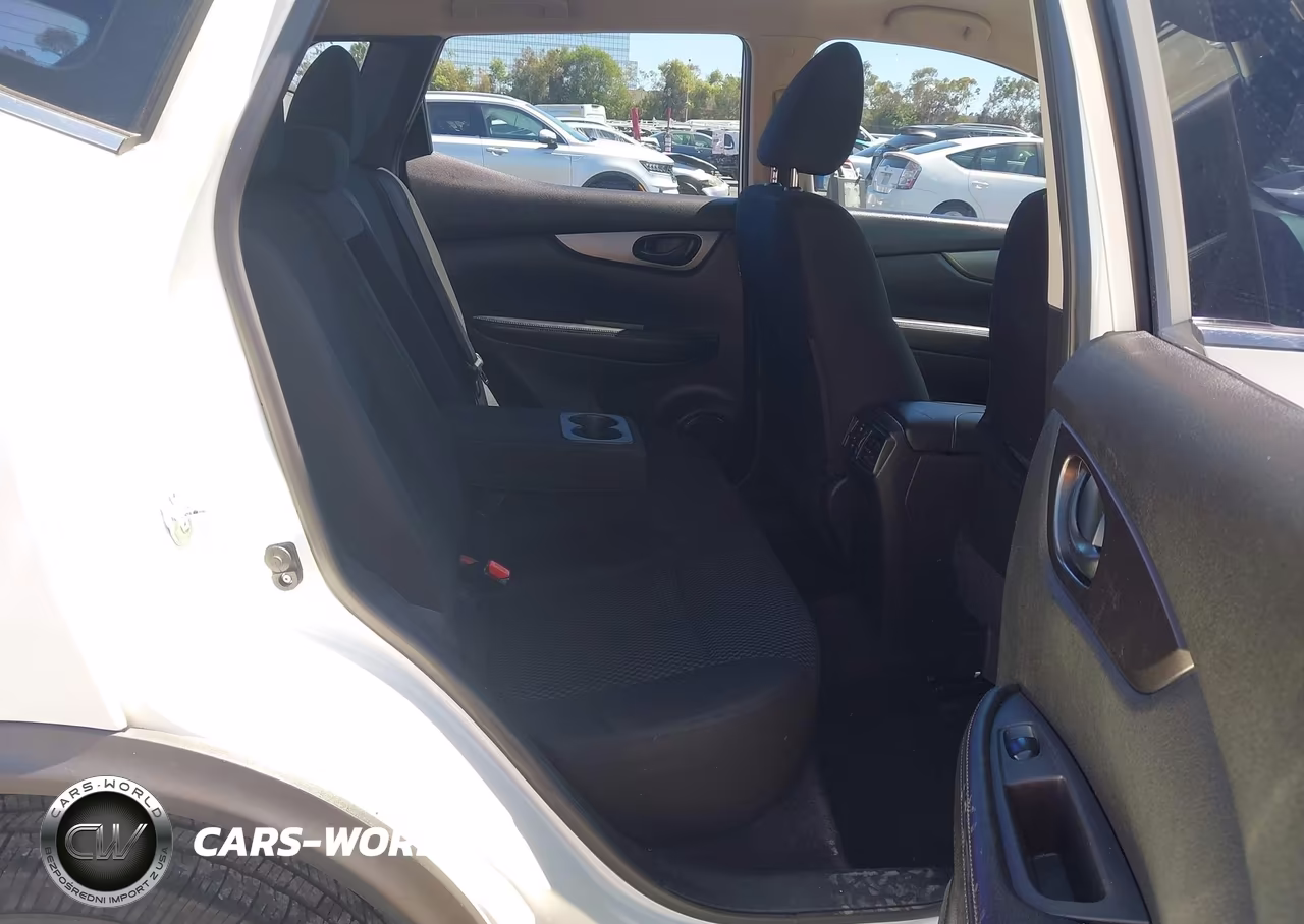 2018 Nissan Rogue Sport S VIN:JN1BJ1CP3JW183741 - 8